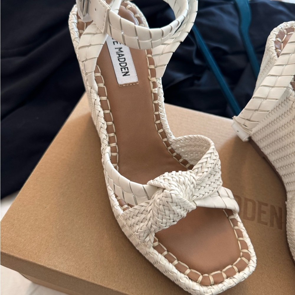 Steve Madden White Woven Heels